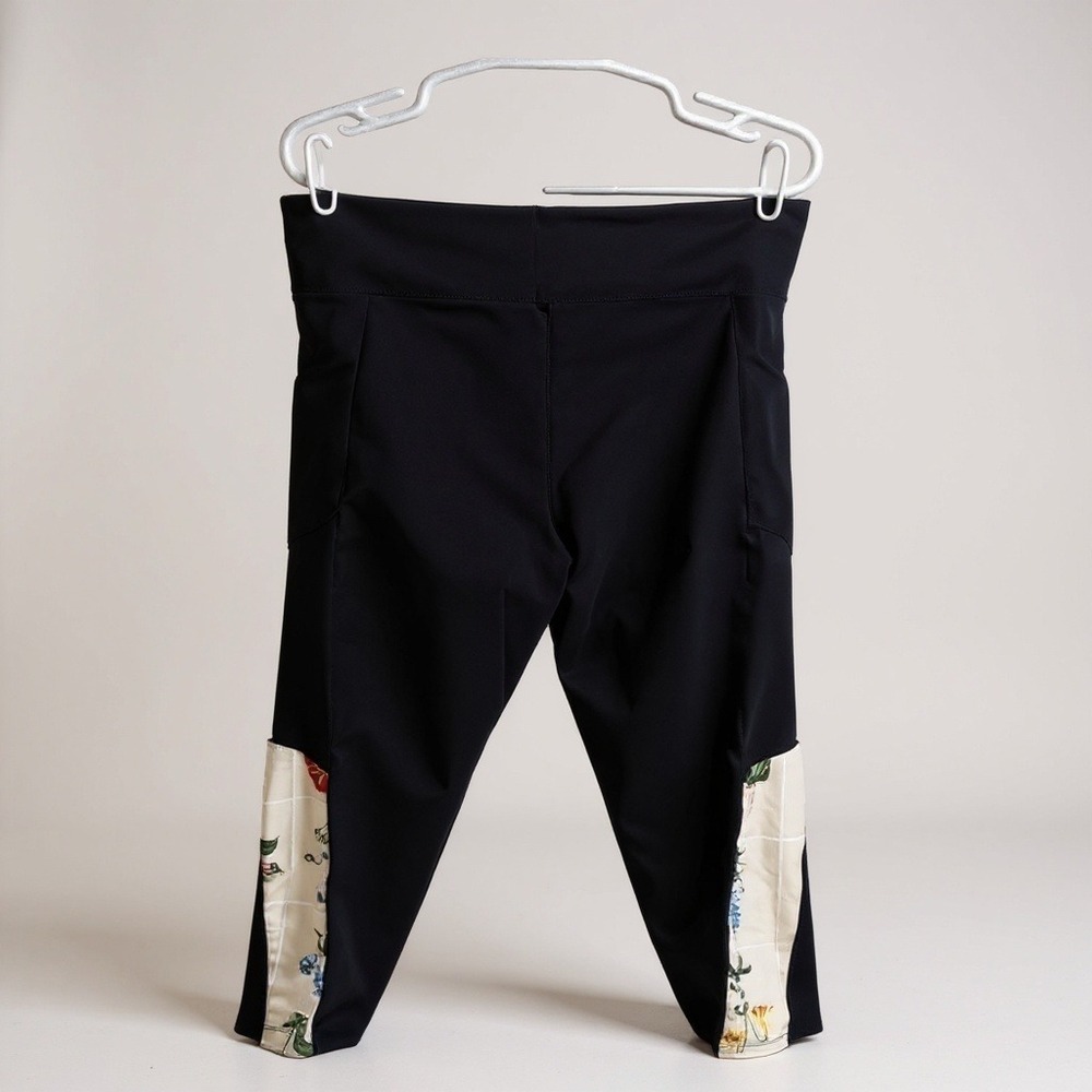 Tuckernuck Floral Accent Womens Black Athletic Leggings With Side‎ Pockets XL